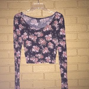 Long sleeve flower crop top